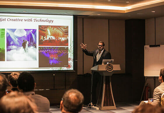 mice_conference_benefits_explore_new_businesses_image